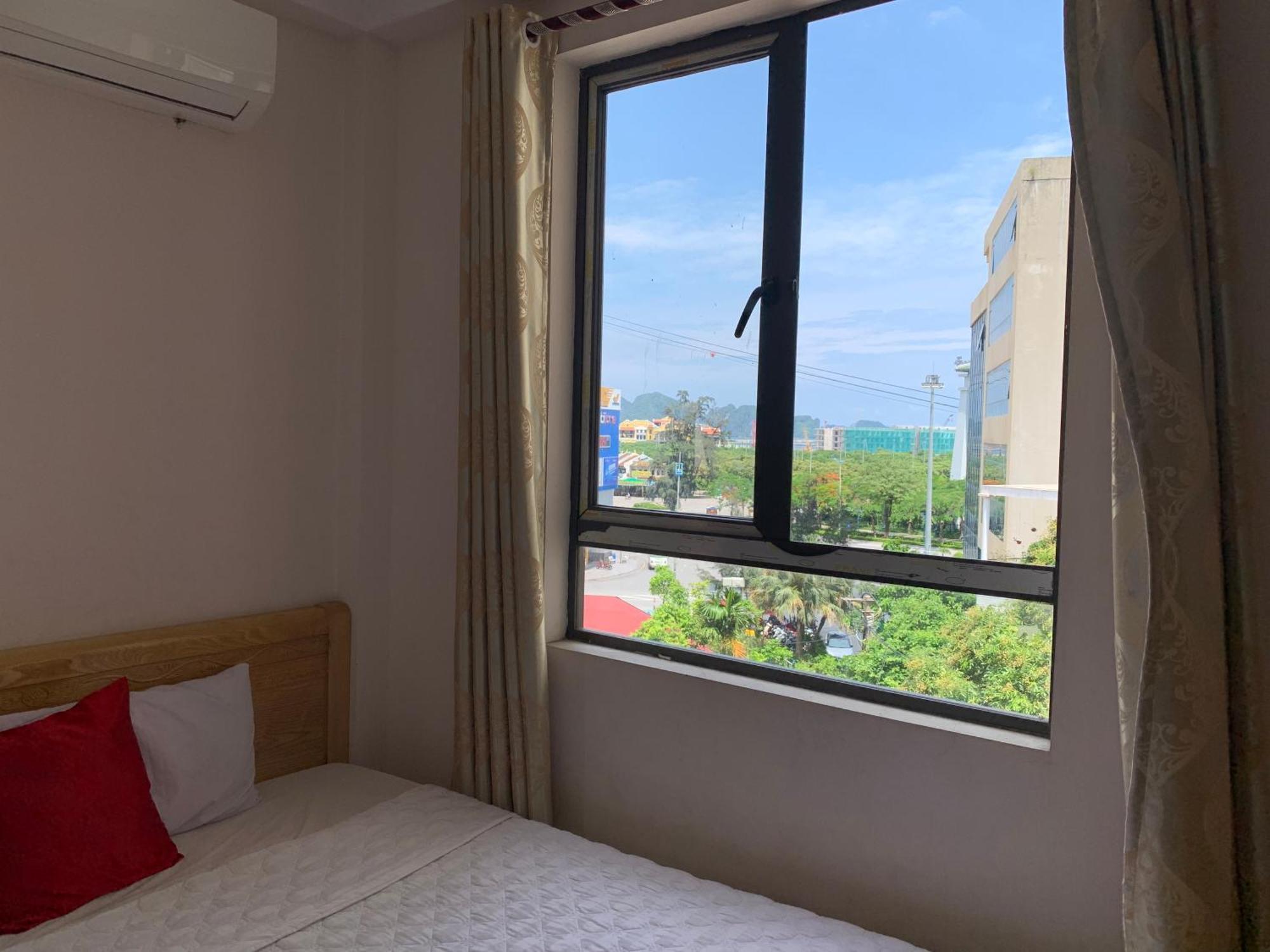 Quynh Yen Hotel 하롱 외부 사진